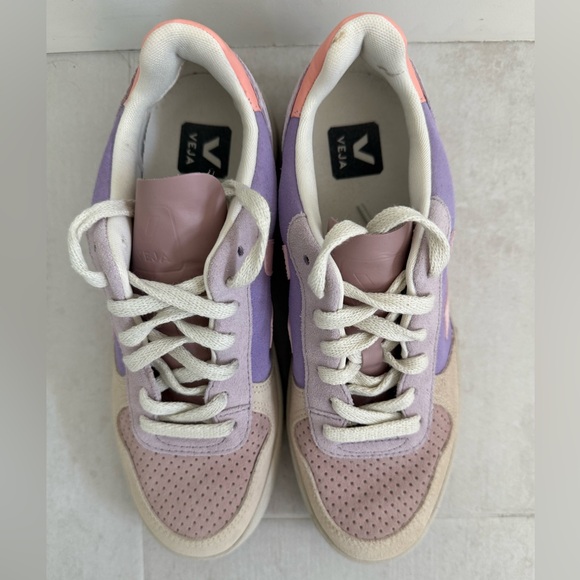Veja V-10 Sneaker Lavender Women’s 8 - Picture 3 of 4